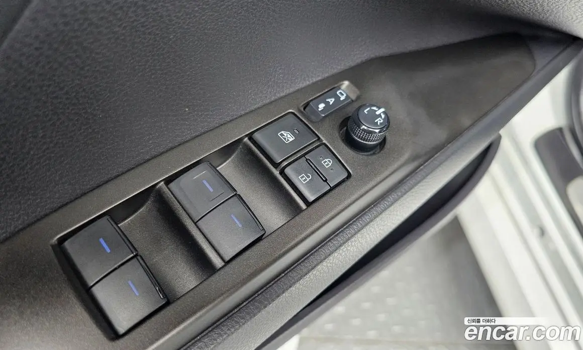 Toyota Camry 2023 2.5 автомат (гидро), фото 27 Toyota Camry 2023 2.5 автомат (гидро), фото 27