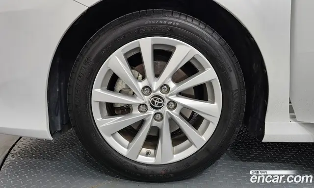 Toyota Camry 2023 2.5 автомат (гидро), миниатюра 5 Toyota Camry 2023 2.5 автомат (гидро), миниатюра 5