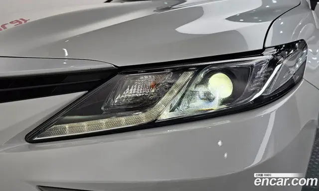 Toyota Camry 2023 2.5 автомат (гидро), миниатюра 8 Toyota Camry 2023 2.5 автомат (гидро), миниатюра 8