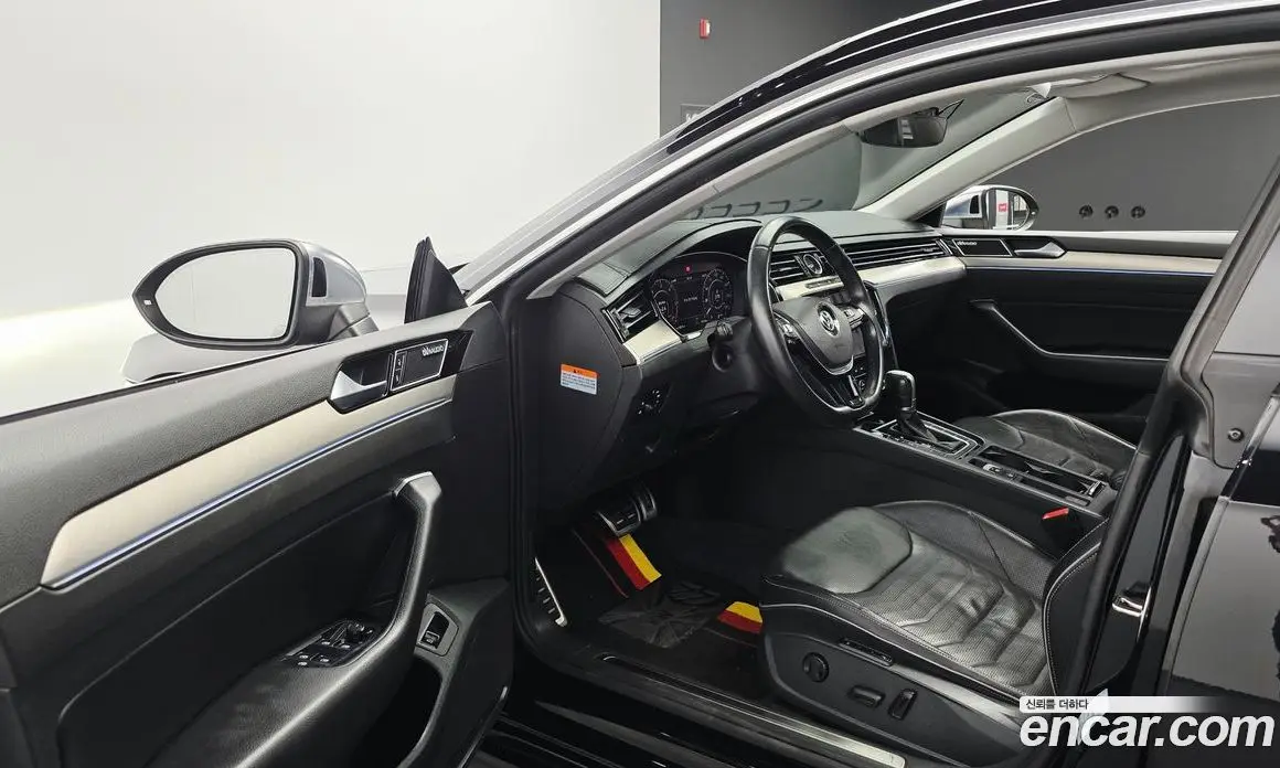 Volkswagen Arteon 2019 2.0 автомат (гидро), фото 10
