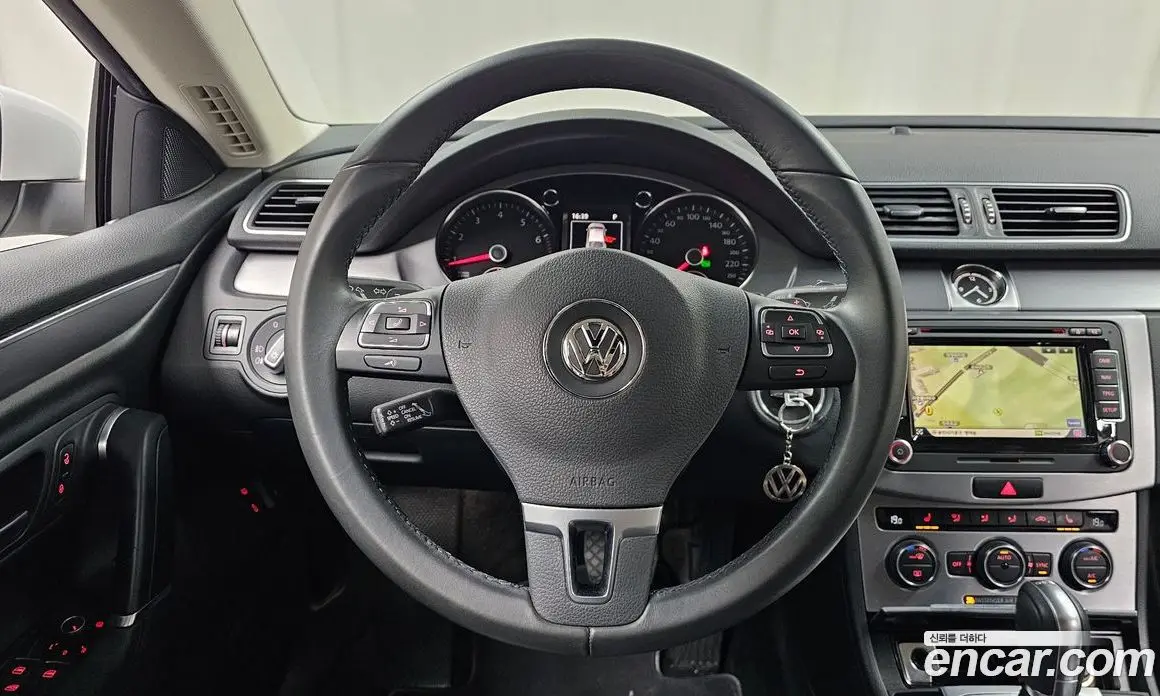 Volkswagen CC 2015 2.0 автомат (гидро), фото 13
