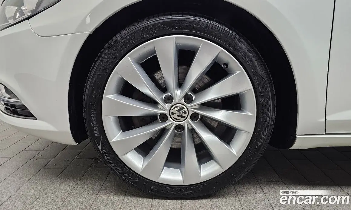 Volkswagen CC 2015 2.0 автомат (гидро), фото 5