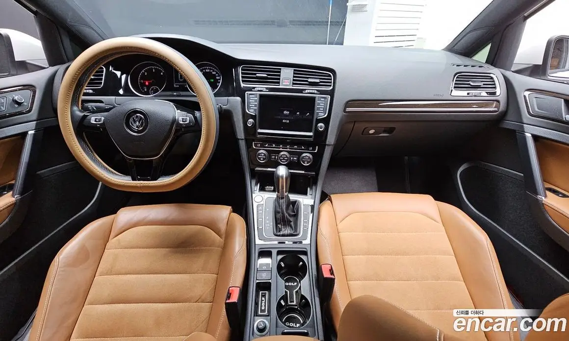 Volkswagen Golf 2015 2.0 автомат (гидро), фото 7
