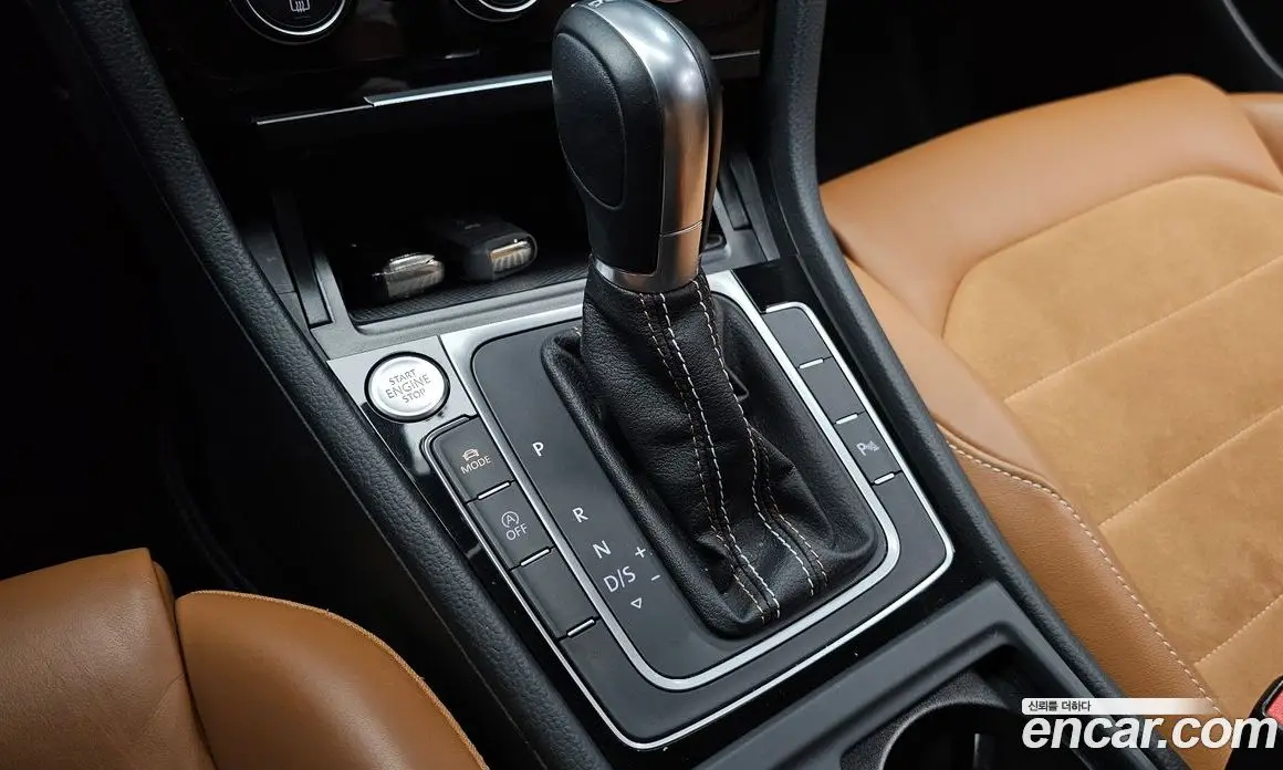Volkswagen Golf 2015 2.0 автомат (гидро), фото 9