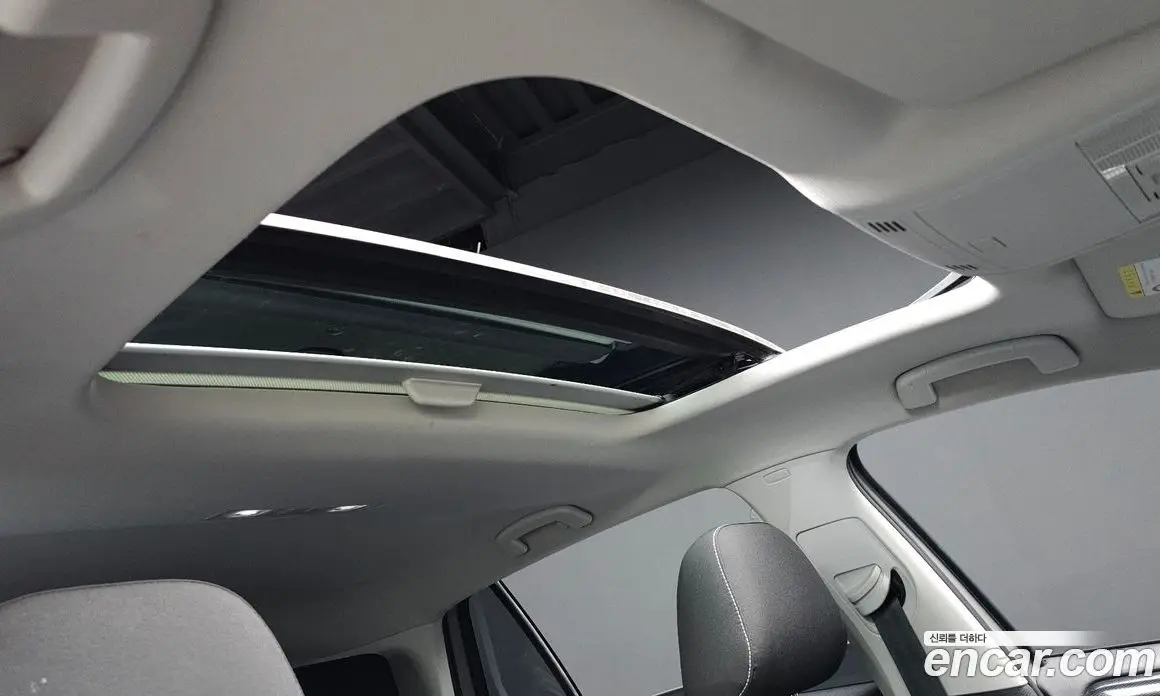 Volkswagen Golf 2015 2.0 автомат (гидро), фото 18