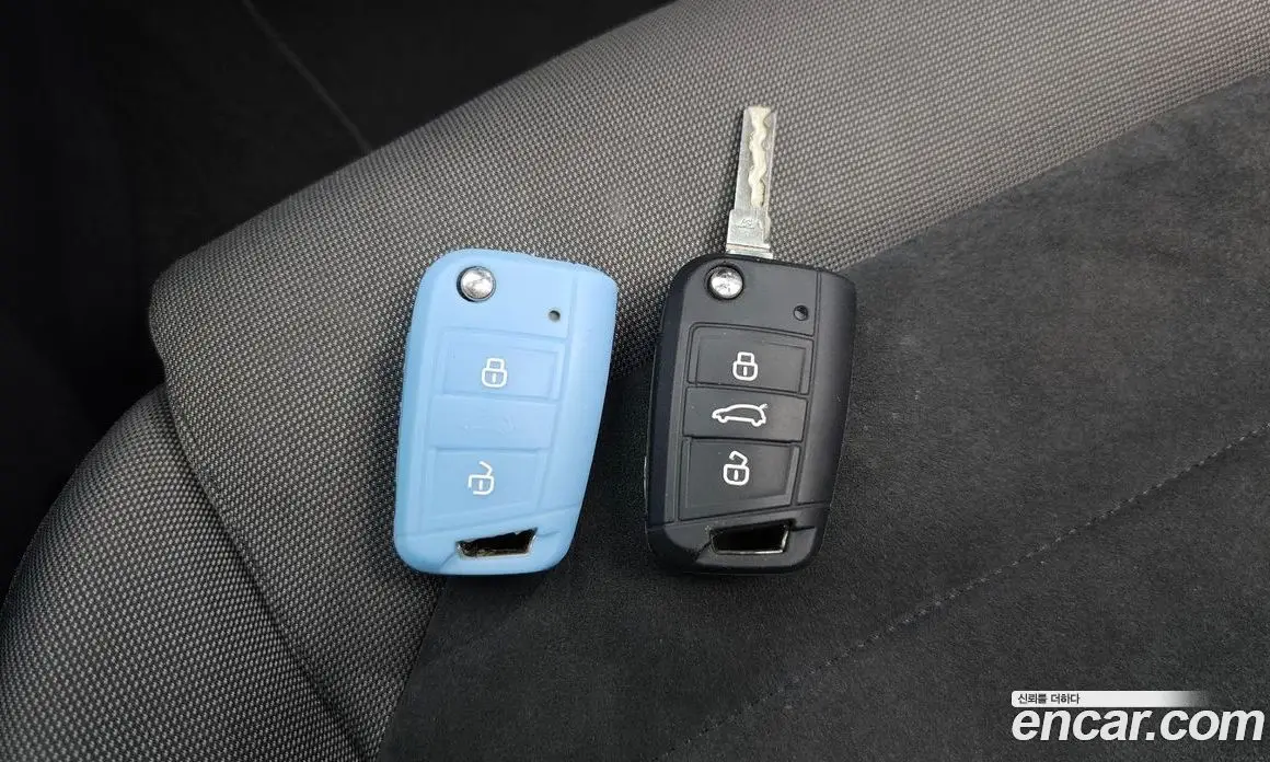 Volkswagen Golf 2015 2.0 автомат (гидро), фото 20