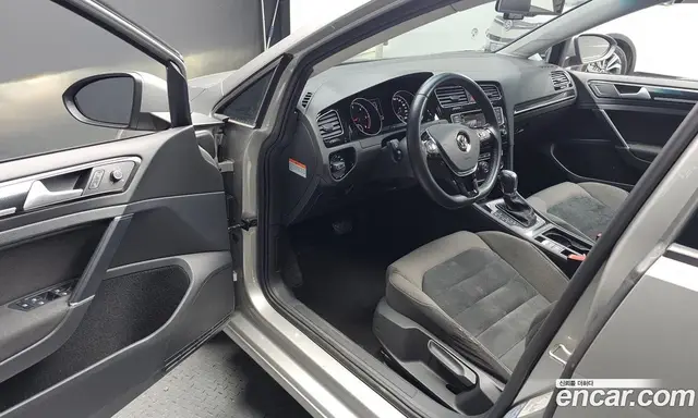 Volkswagen Golf 2015 2.0 автомат (гидро), миниатюра 10