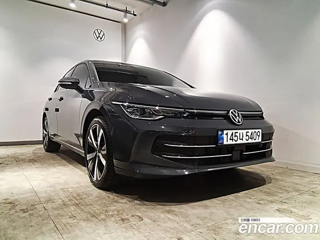 Volkswagen Golf, 2025, 6 645 км