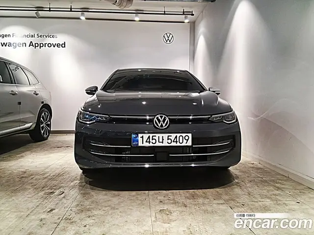 Volkswagen Golf 2025 2.0 автомат (гидро), миниатюра 2