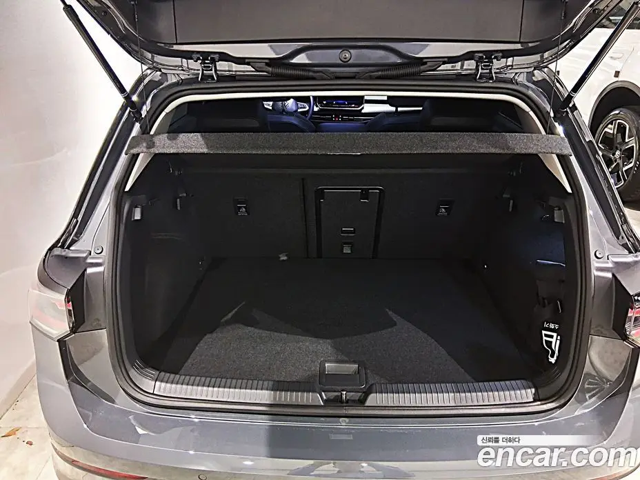 Volkswagen Golf 2025 2.0 автомат (гидро), фото 14