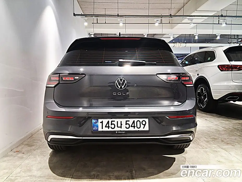 Volkswagen Golf 2025 2.0 автомат (гидро), фото 4