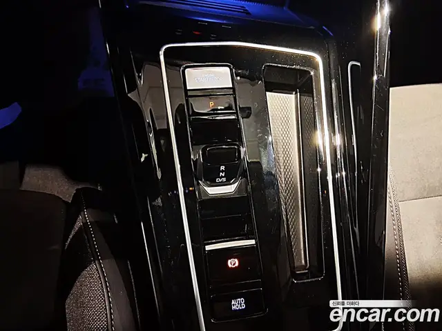 Volkswagen Golf 2025 2.0 автомат (гидро), миниатюра 9