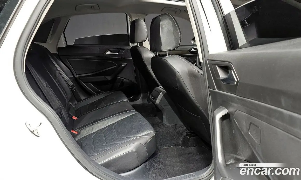 Volkswagen Jetta 2020 1.4 автомат (гидро), фото 12