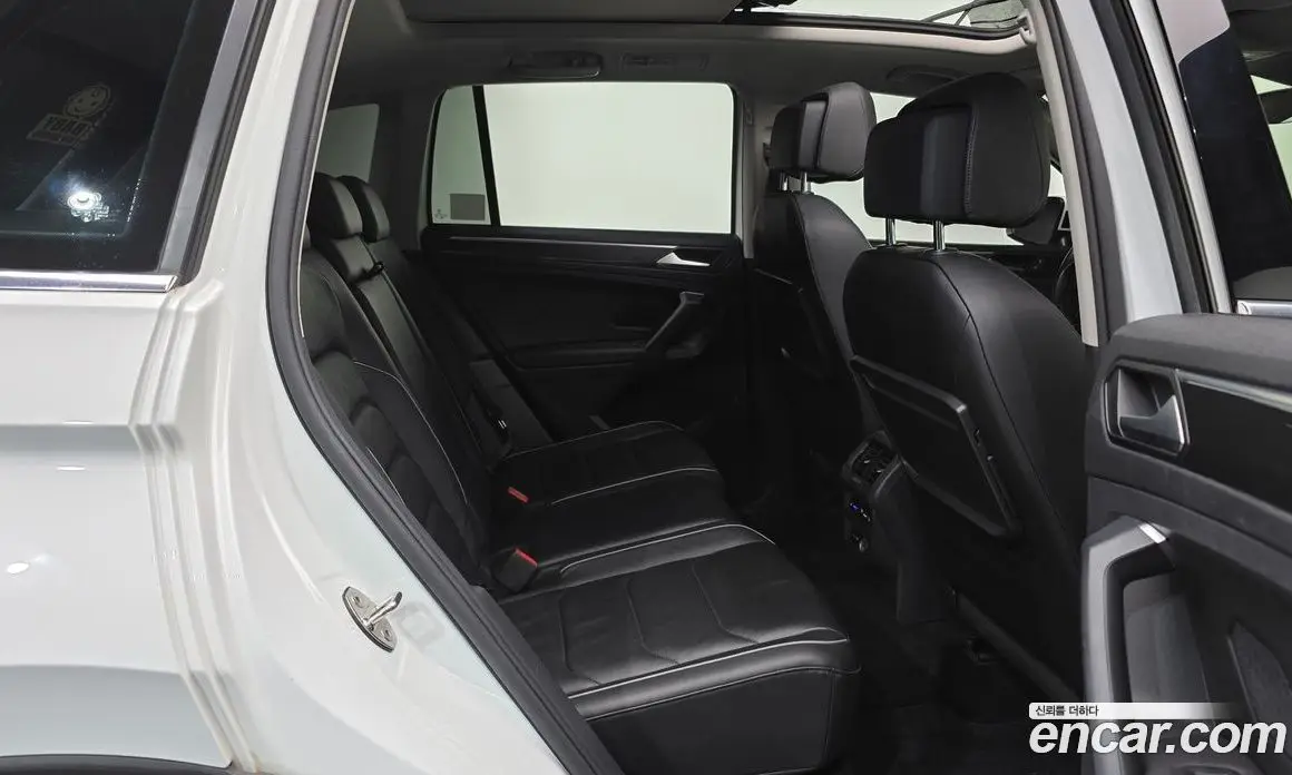 Volkswagen Tiguan 2020 2.0 автомат (гидро), фото 17