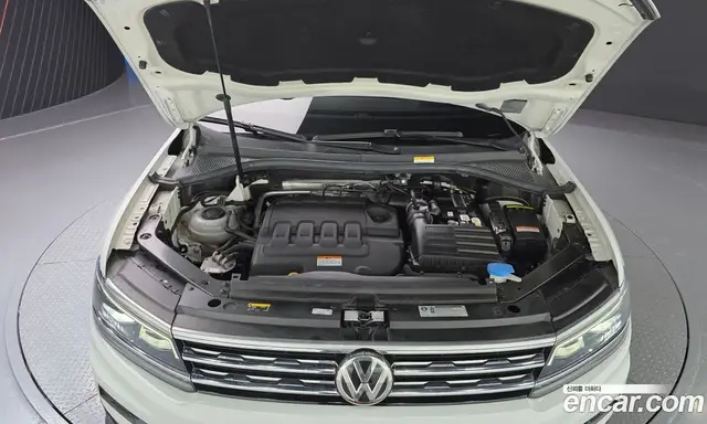 Volkswagen Tiguan 2020 2.0 автомат (гидро), миниатюра 6
