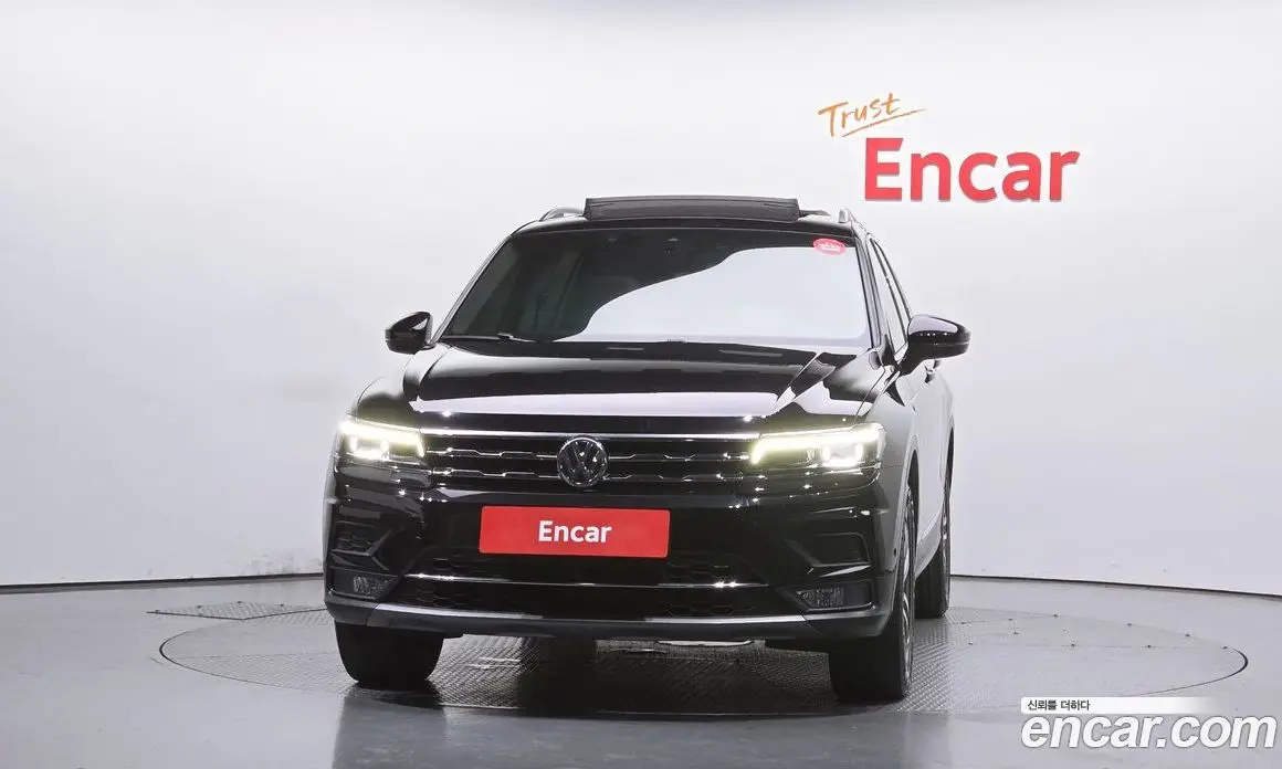 Volkswagen Tiguan 2020 2.0 автомат (гидро), фото 3