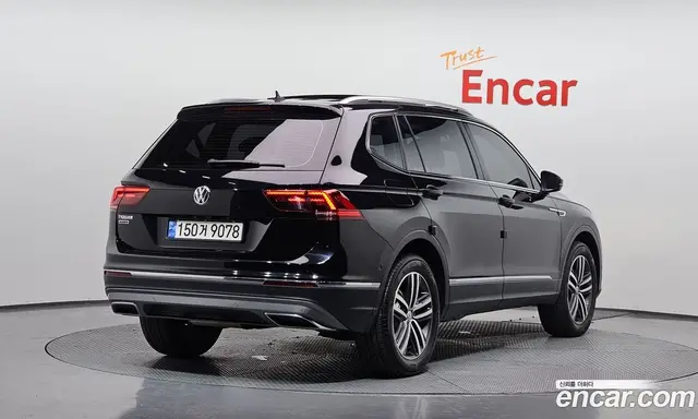 Volkswagen Tiguan 2020 2.0 автомат (гидро), миниатюра 2