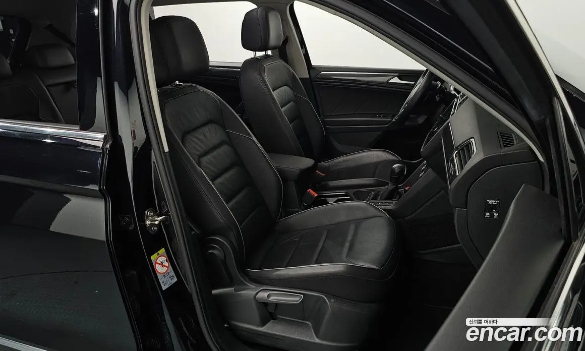 Volkswagen Tiguan 2020 2.0 автомат (гидро), фото 16