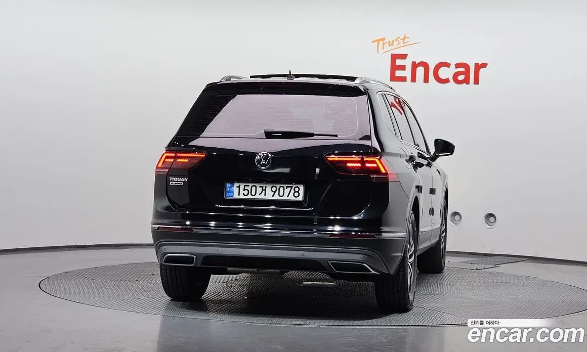 Volkswagen Tiguan 2020 2.0 автомат (гидро), фото 4