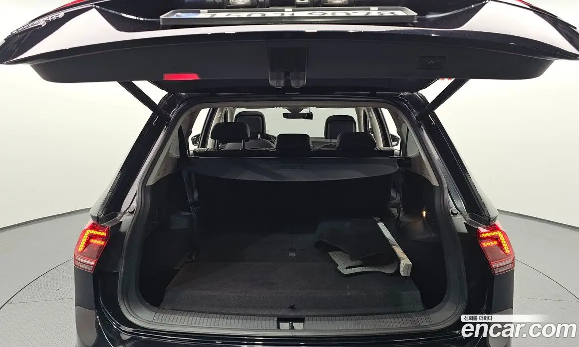 Volkswagen Tiguan 2020 2.0 автомат (гидро), фото 33
