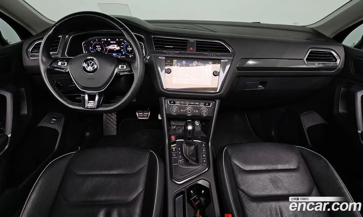 Volkswagen Tiguan 2020 2.0 автомат (гидро), фото 10