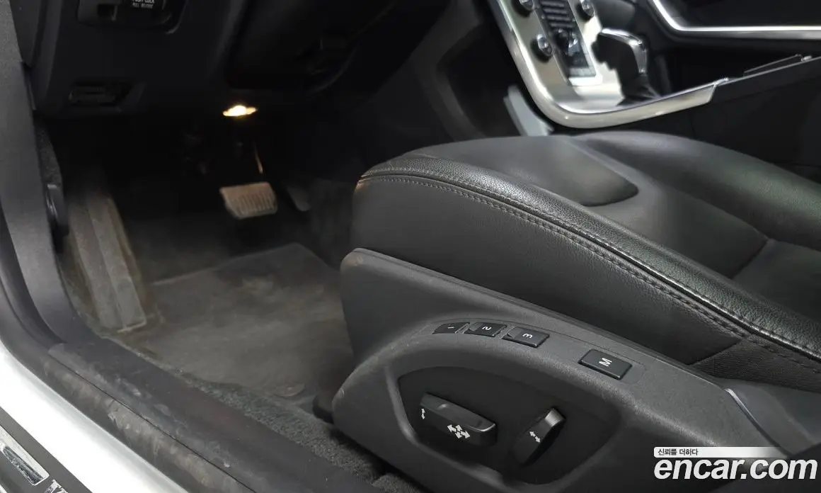 Volvo S60 2014 1.6 автомат (гидро), фото 27
