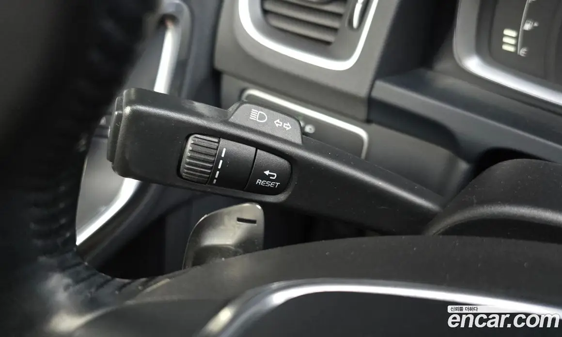 Volvo S60 2014 1.6 автомат (гидро), фото 28