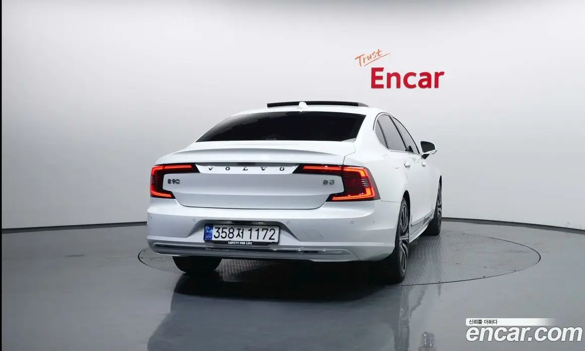 Volvo S90 2022 2.0 автомат (гидро), фото 4