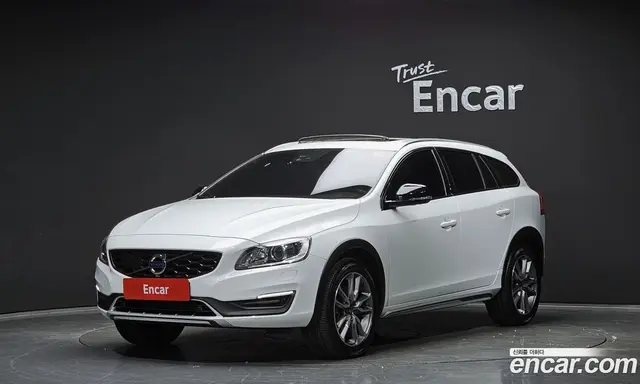 Volvo V60, 2017, 163 587 км