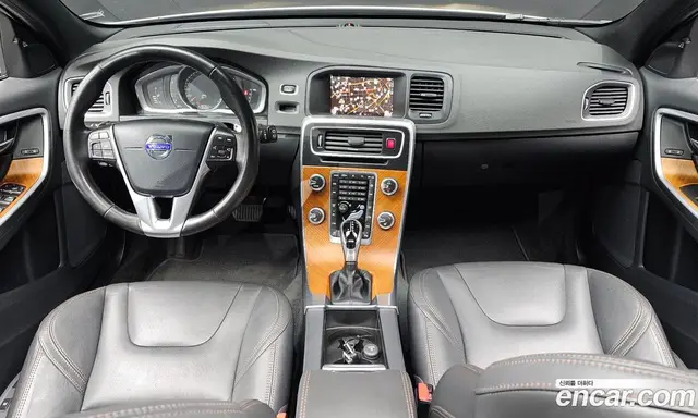 Volvo V60 2017 2.0 автомат (гидро), миниатюра 7
