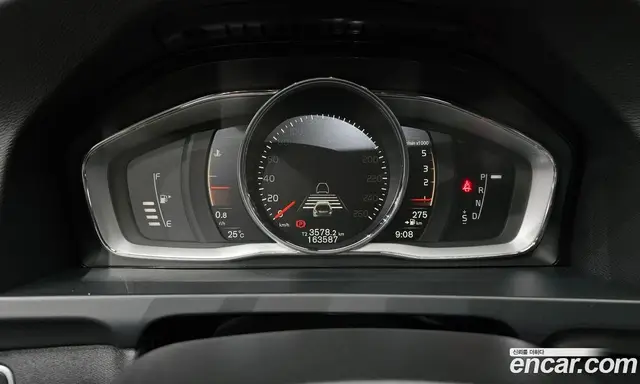 Volvo V60 2017 2.0 автомат (гидро), миниатюра 8