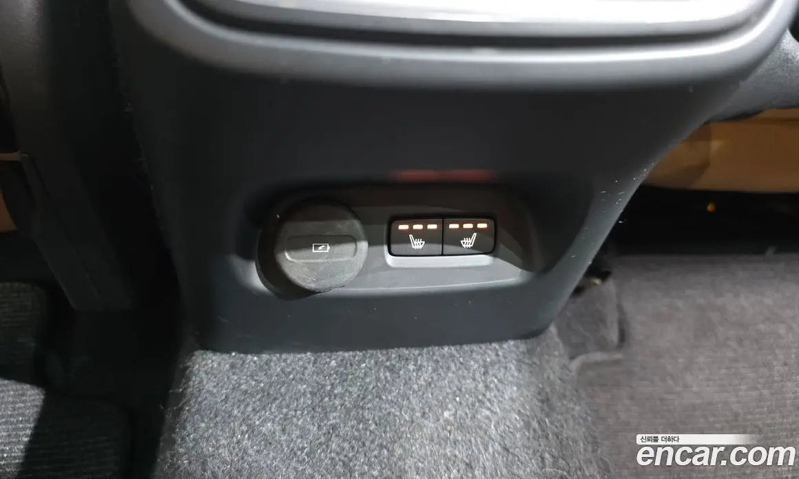 Volvo XC40 2020 2.0 автомат (гидро), фото 24