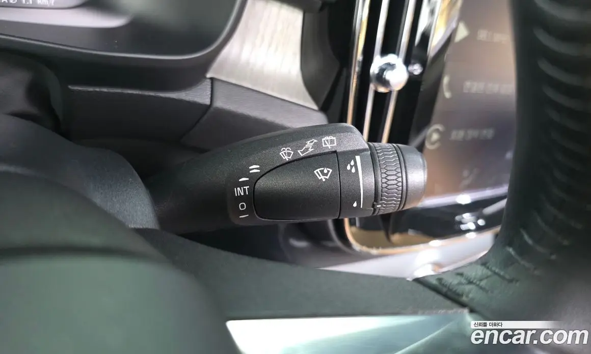 Volvo XC40 2020 2.0 автомат (гидро), фото 29