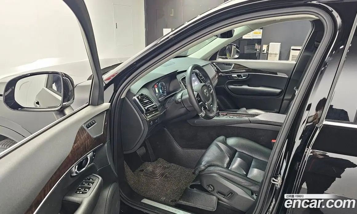 Volvo XC90 2016 2.0 автомат (гидро), фото 10