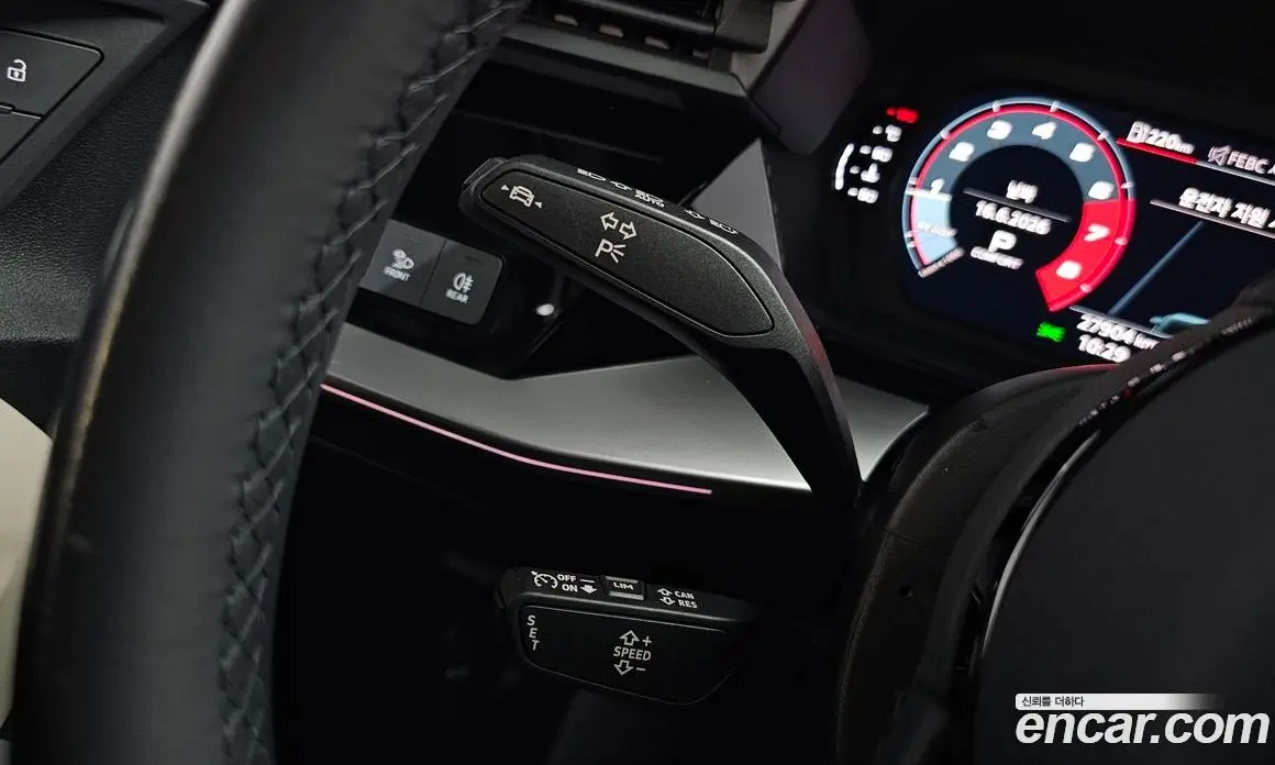 Audi A3 2023 2.0 автомат (гидро), фото 23
