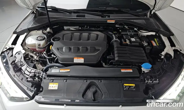 Audi A3 2023 2.0 автомат (гидро), миниатюра 6