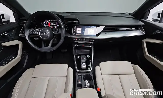 Audi A3 2023 2.0 автомат (гидро), миниатюра 10