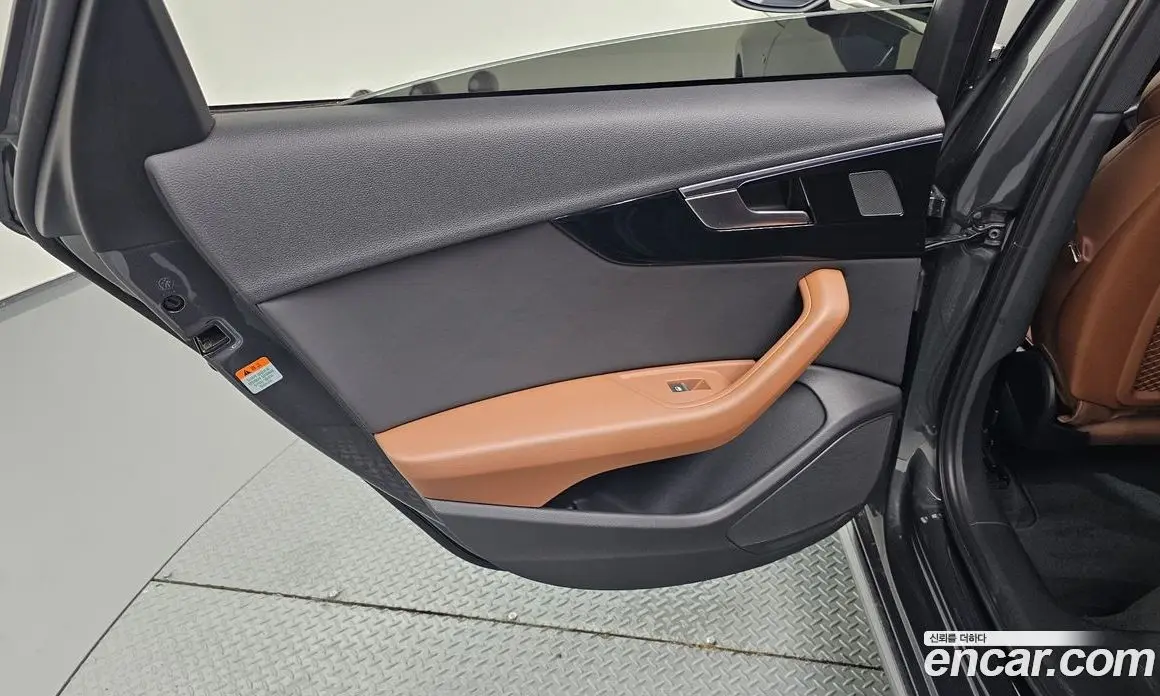 Audi A4 2020 2.0 автомат (гидро), фото 15