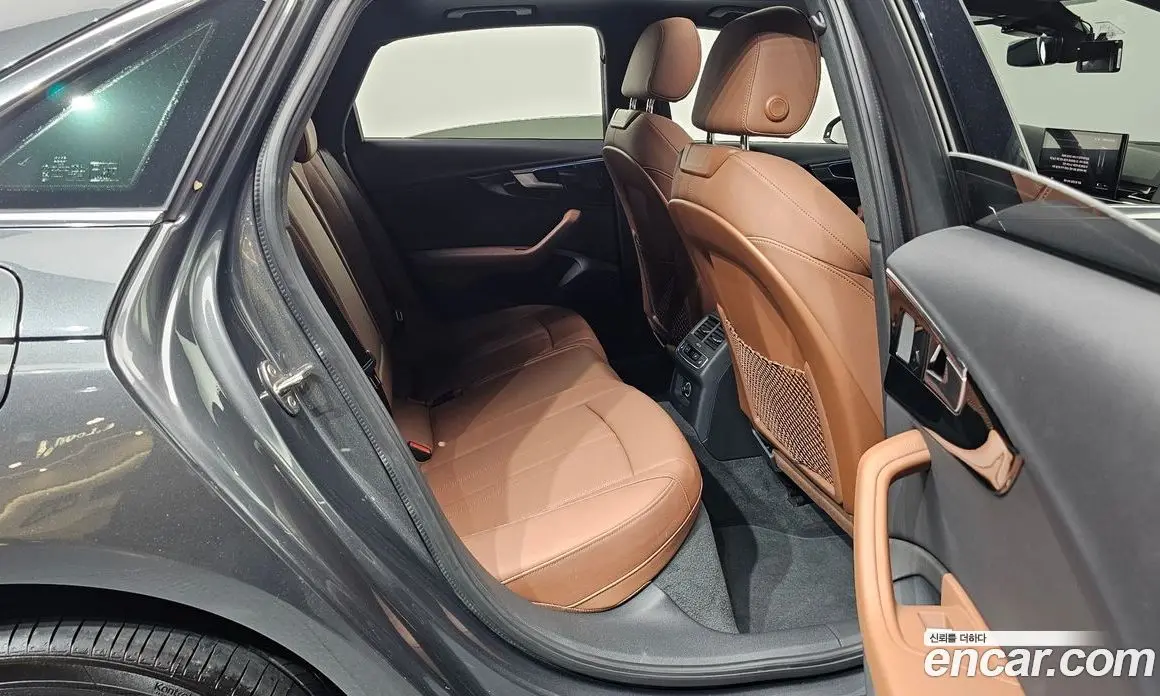 Audi A4 2020 2.0 автомат (гидро), фото 17