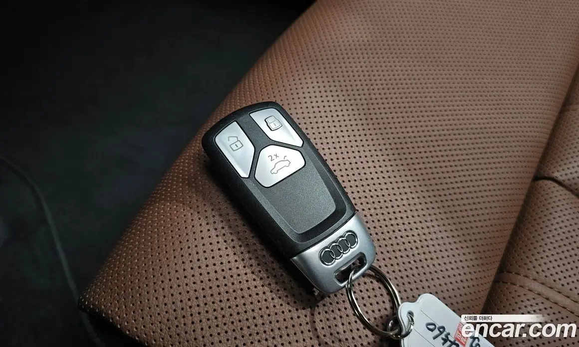 Audi A4 2020 2.0 автомат (гидро), фото 21