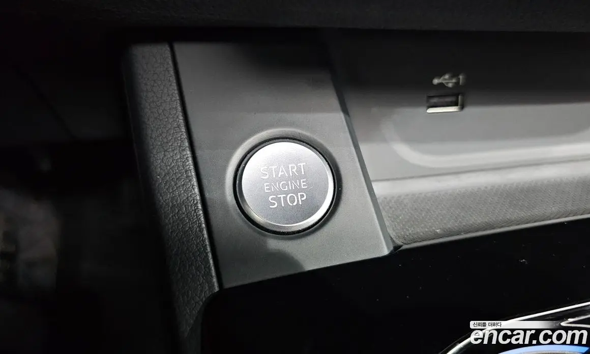 Audi A4 2020 2.0 автомат (гидро), фото 25