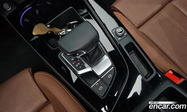 Audi A4 2021 2.0 автомат (гидро), миниатюра 11