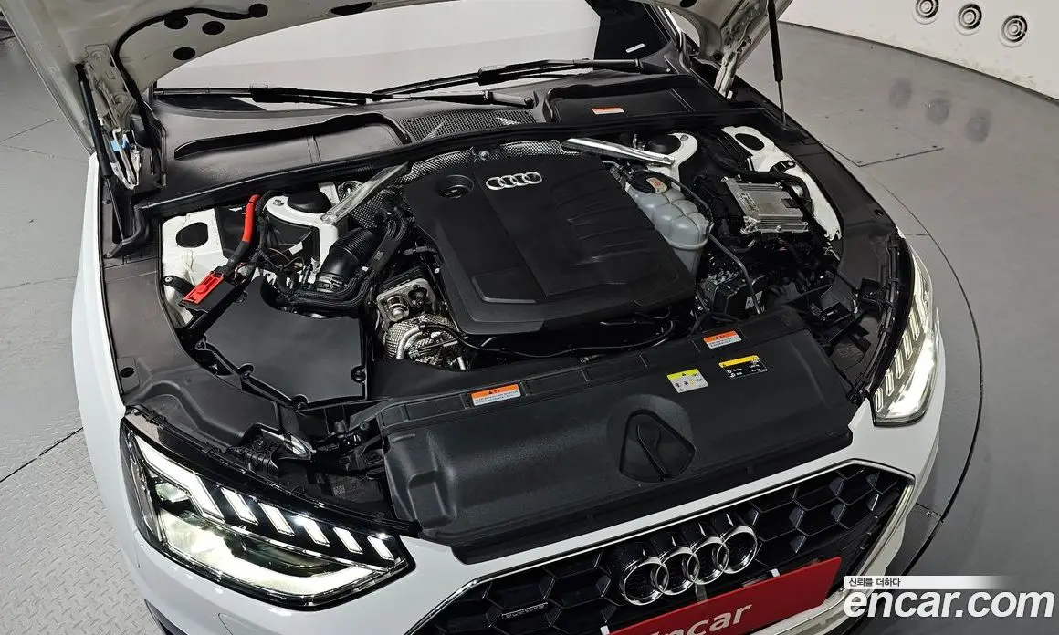 Audi A4 2021 2.0 автомат (гидро), фото 5