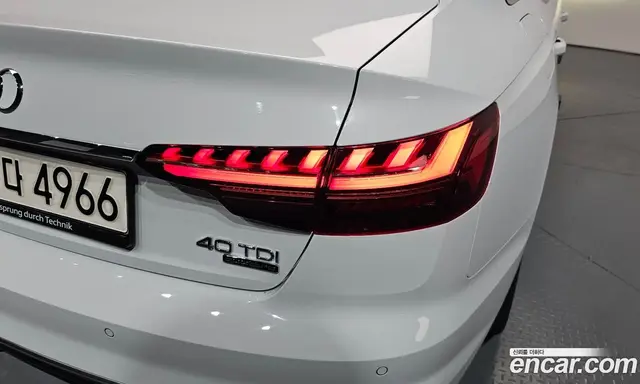 Audi A4 2021 2.0 автомат (гидро), миниатюра 8