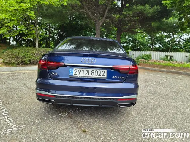 Audi A4 2021 2.0 автомат (гидро), миниатюра 2