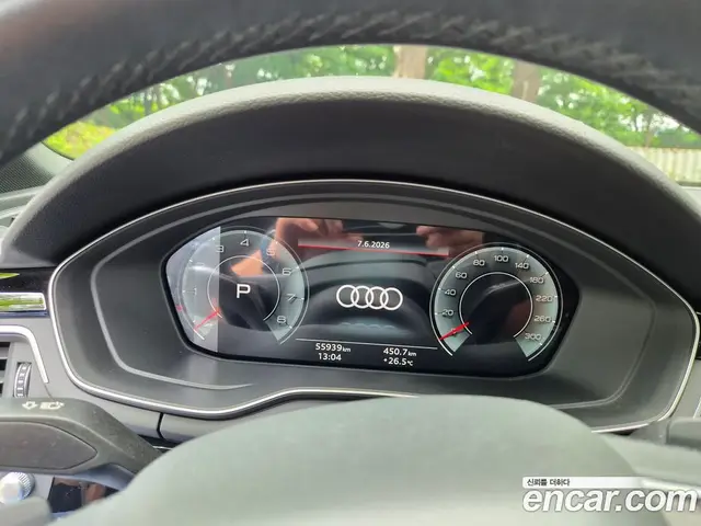 Audi A4 2021 2.0 автомат (гидро), миниатюра 5
