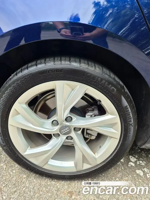 Audi A4 2021 2.0 автомат (гидро), миниатюра 8