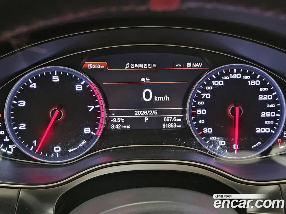 Audi A6 2015 2.0 автомат (гидро), фото 8