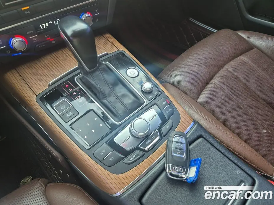 Audi A6 2015 3.0 автомат (гидро), фото 15
