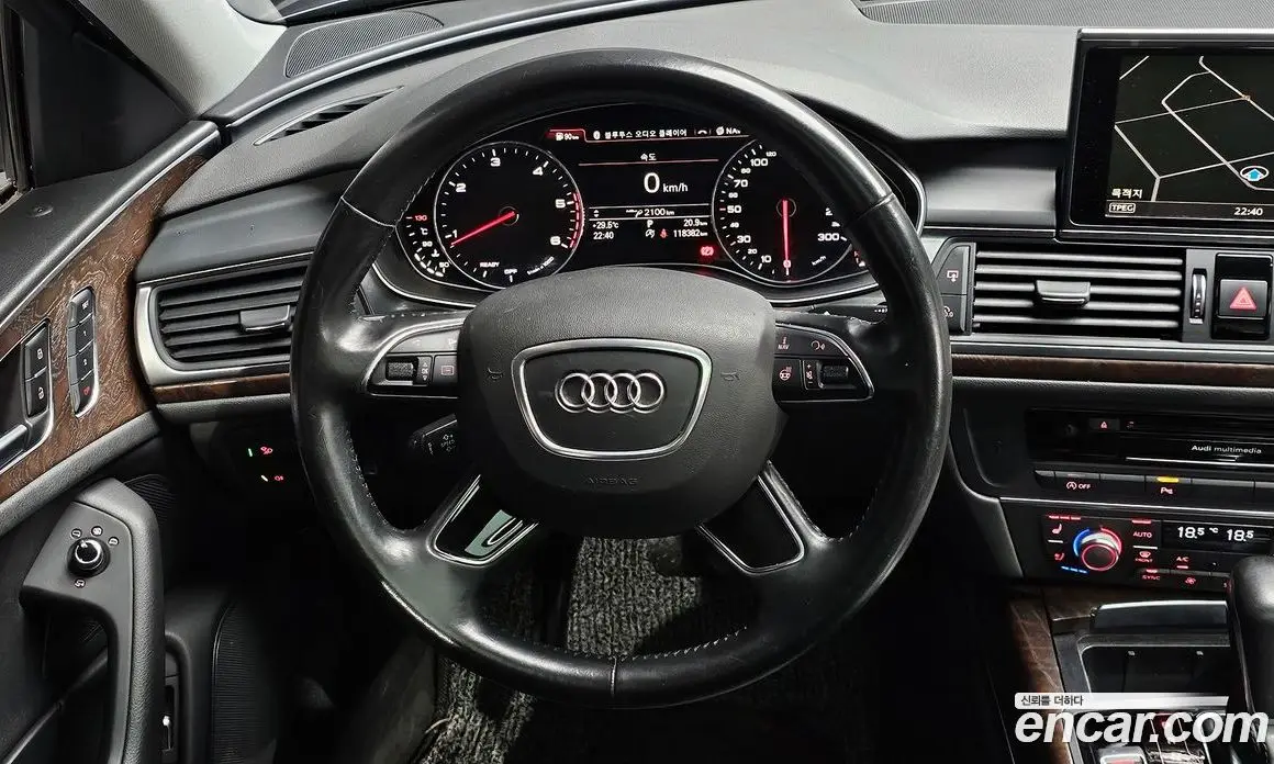 Audi A6 2016 2.0 автомат (гидро), фото 13